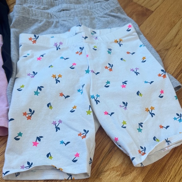 Nine Piece Cat & Jack 5T shorts bundle - Picture 3 of 9
